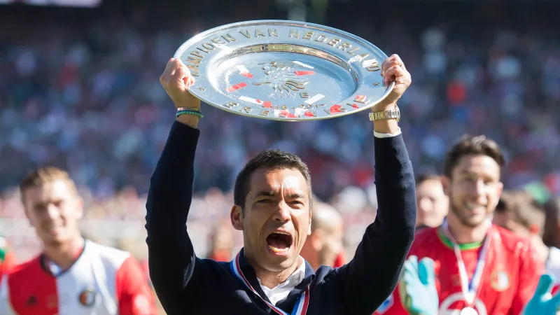 LIVESTREAM 11:30 | Officiële presentatie Giovanni van Bronckhorst bij Feyenoord