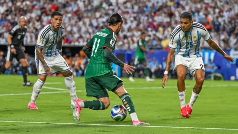 Feyenoorders op het WK | Algerije speelt gelijk en is door, Zuid-Korea is uitgeschakeld