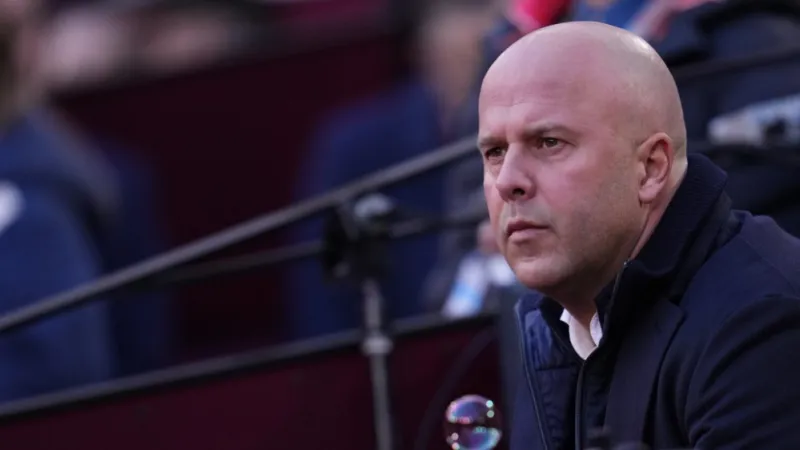 Hiddink: 'Je zou Bosz bondscoach kunnen maken en Slot trainer van PSV'