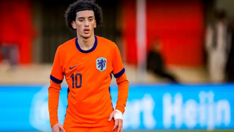 OFFICIEEL | Talent Nahany tot medio 2029 bij Feyenoord