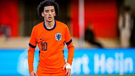 OFFICIEEL | Talent Nahany tot medio 2029 bij Feyenoord