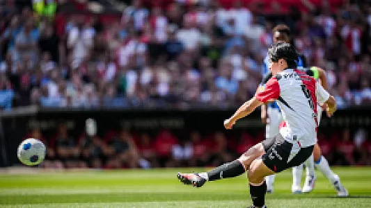 'Ueda ziet Engelse club interesse tonen'