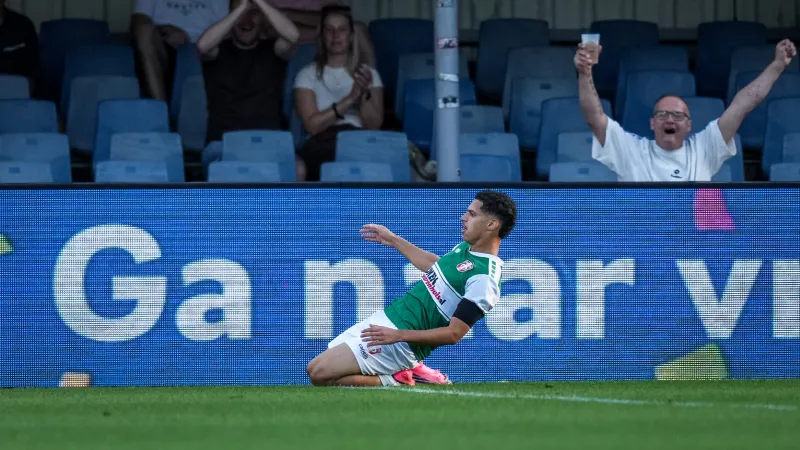 HUURLINGEN | Ouarghi meteen trefzeker, Sliti en Plug debuteren met ruime winst