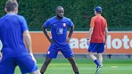 'PSV heel dicht bij aantrekken Geertruida'