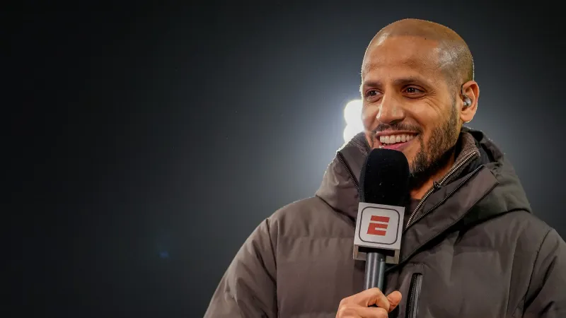 El Ahmadi en Van Polen bekeken beelden nieuwe Feyenoorder Javi López en zien wat opvallends