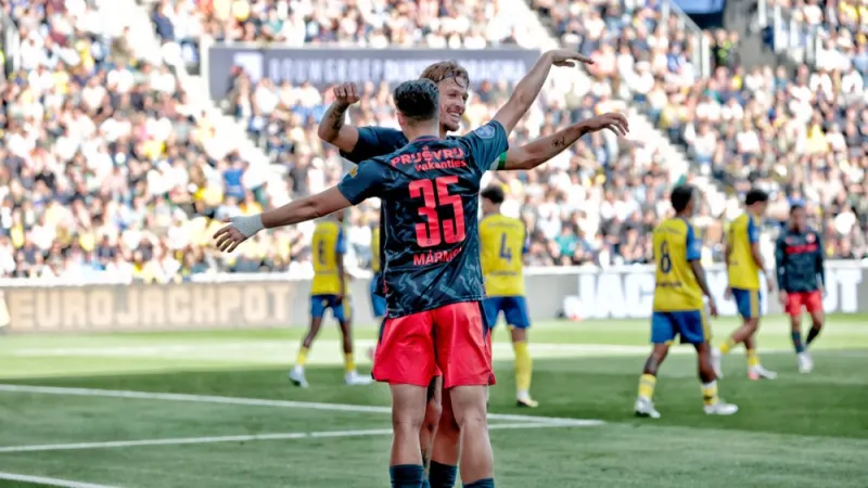 Feyenoord wint in Leeuwarden van SC Cambuur