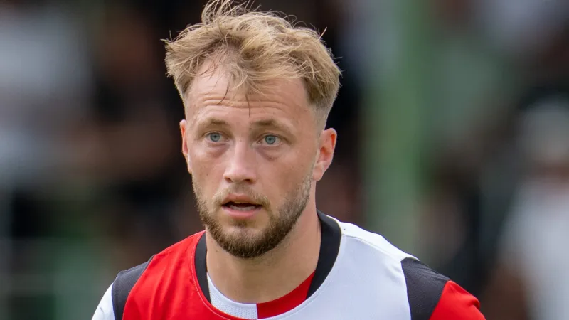 'Tengstedt staat voor vertrek: Feyenoord bereikt akkoord met Toulouse'