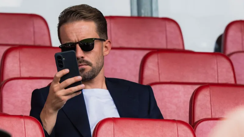 'Bij Feyenoord gaat zoektocht naar aanvallers door'