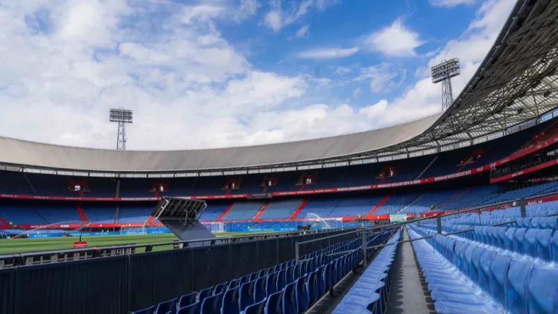 PraatMee | Komt er nog spektakel bij Feyenoord op deadline day