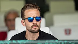Feyenoord lijkt op valreep nog te willen toeslaan: 'Het moet heel snel allemaal gebeuren'
