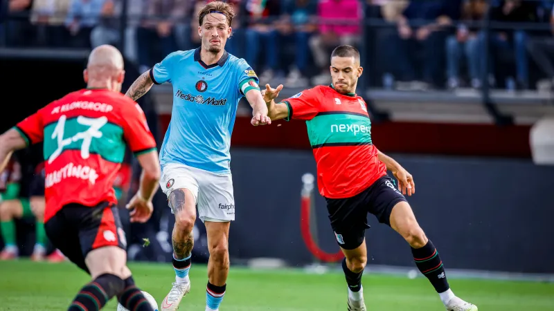 STAND | Feyenoord blijft derde, Excelsior klimt naar vierde plek