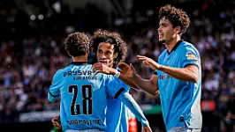 Maaskant ziet kleine kans voor Feyenoord om te stunten in Barcelona: 'Dan moet je lopende mensen hebben en die heeft Feyenoord'
