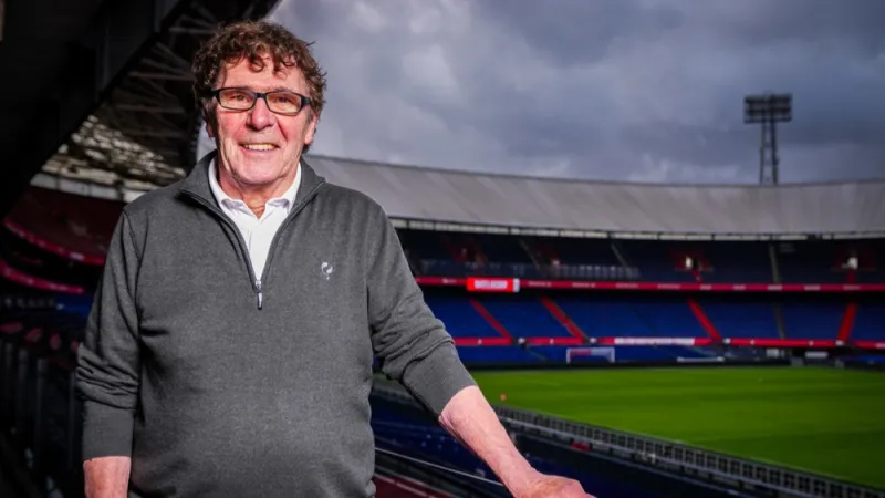 Van Hanegem: 'Je moet zorgen dat je allemaal Feyenoorders krijgt, dat is het mooiste'