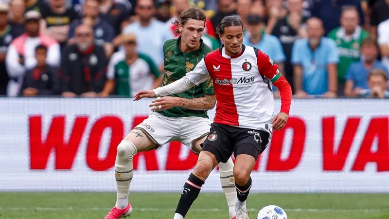 Anis Hadj Moussa in selectie van nationale voetbalploeg van Algerije