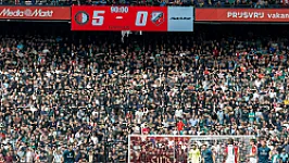 STAND | Feyenoord klimt naar tweede plek, AZ nieuwe koploper