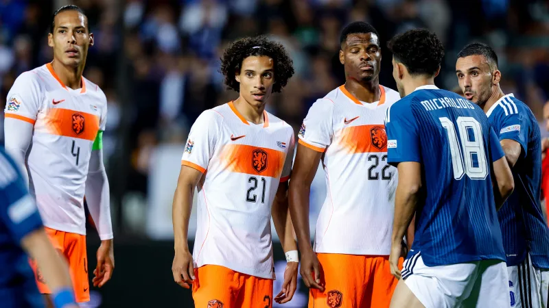 Oranje speelt gelijk in Griekenland bij debuut Zechiël