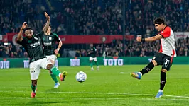 Carrillo krijgt speelminuten tijdens oefenwedstrijd