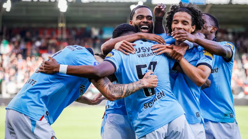 Internationale erkenning: The Guardian schaart Feyenoorder onder grootste talenten