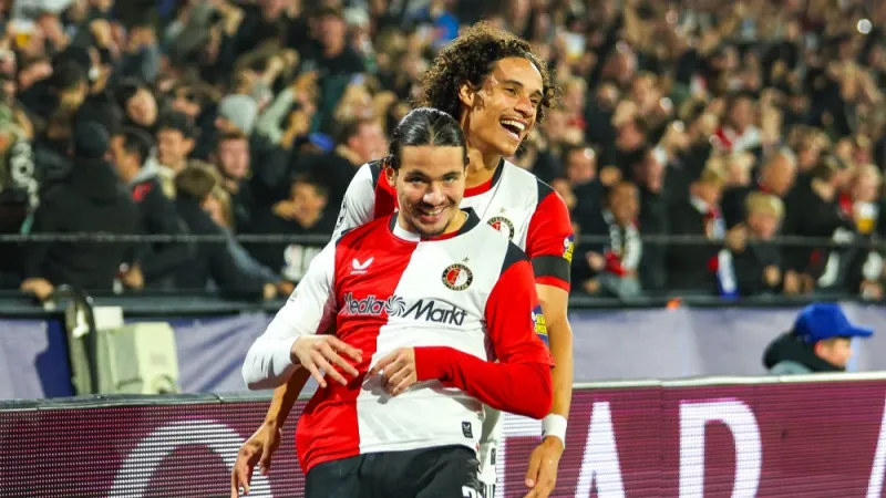 Sterk Feyenoord wint in De Kuip van Como 1907