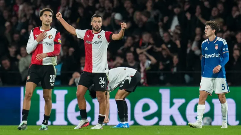 Gullit verwacht van hetzelfde tegen Telstar: 'Dat moet je meenemen in de competitie'