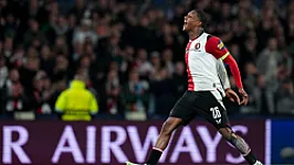 Lof voor Givairo Read na duel met Telstar: 'Dat is echt ongekend'
