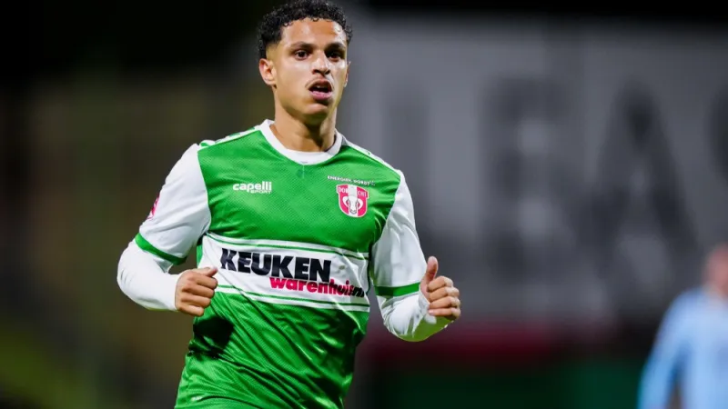 Feyenoord-huurling Ouarghi droomt van terugkeer: 'Feyenoord is mijn club'