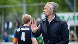 Zes overwinningen, geen garanties: 'Veel meer verlangen van die gasten'