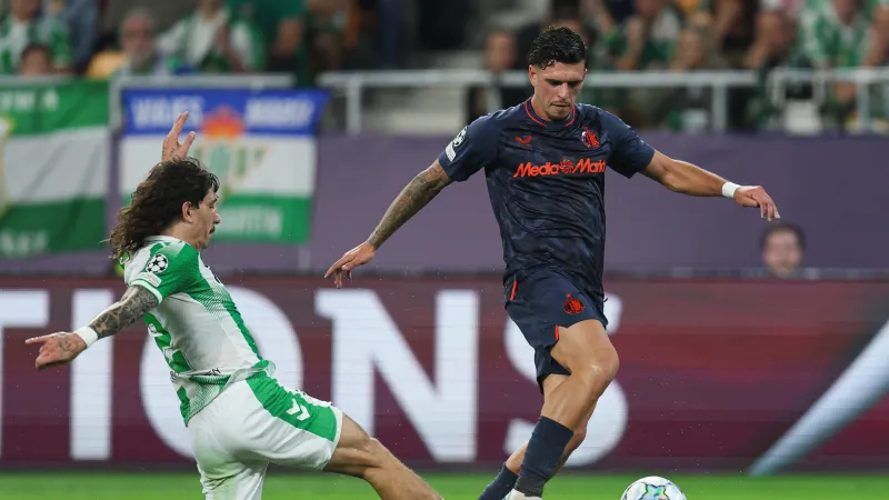 Wijffels hard voor Feyenoord-duo: 'Als je dat zondag doet, komt het niet goed'
