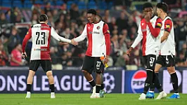 PraatMee | Is de selectie van Feyenoord sterk genoeg