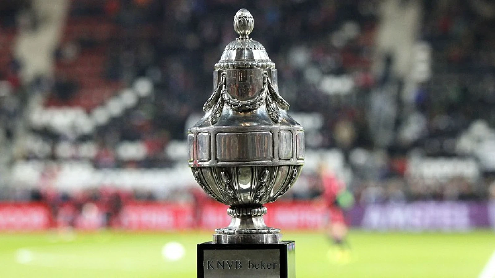 Feyenoord loot AZ in de halve finale van de KNVB-beker