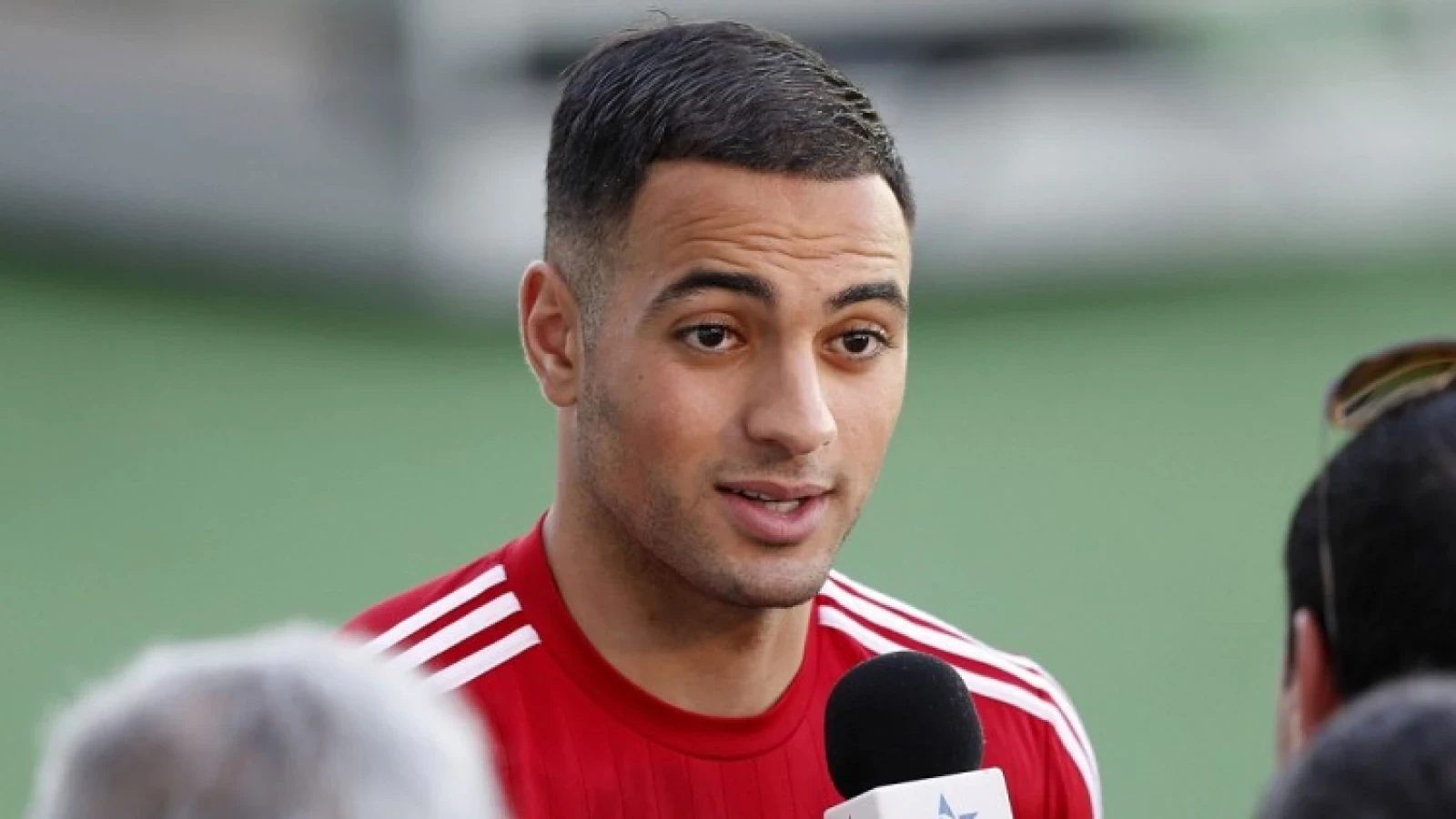 Amrabat: 'Ajax had zich ook gemeld, maar ik wilde per se naar Feyenoord toe'