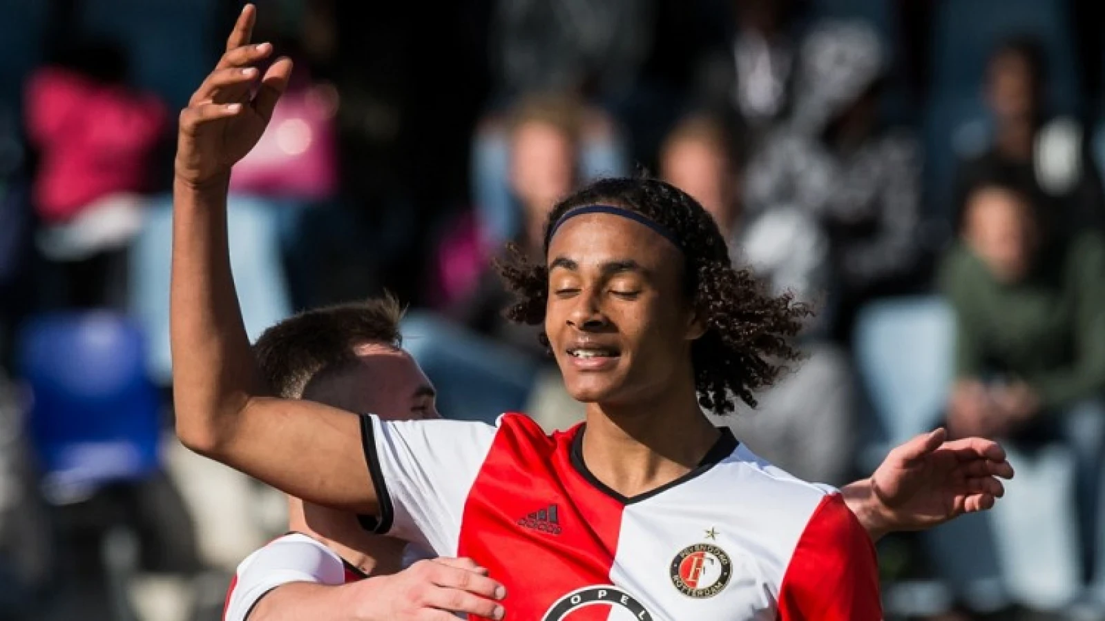 UPDATE | 'Zirkzee onderhandelde met Ajax'