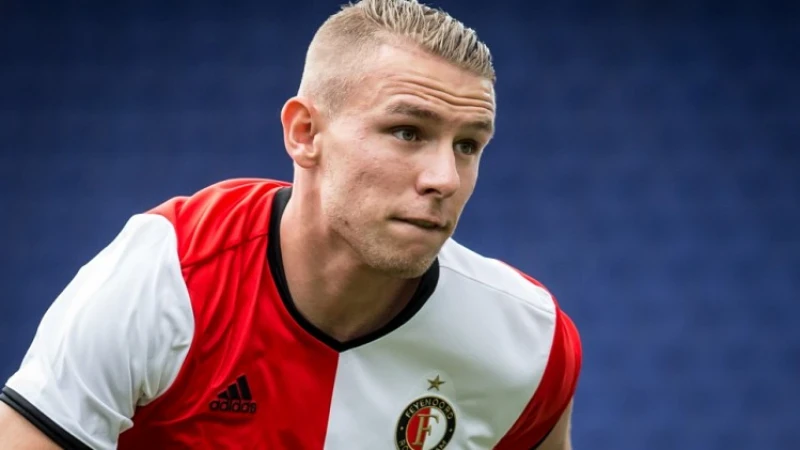 VIDEO | Van Beek weer aan het trainen met de bal aan zijn voet