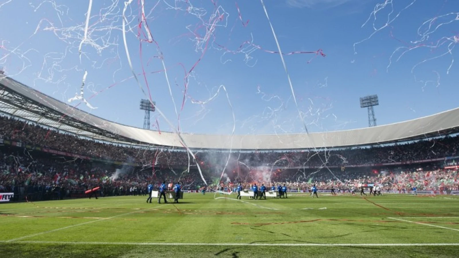 Eerste thuiswedstrijd van Feyenoord uitverkocht 