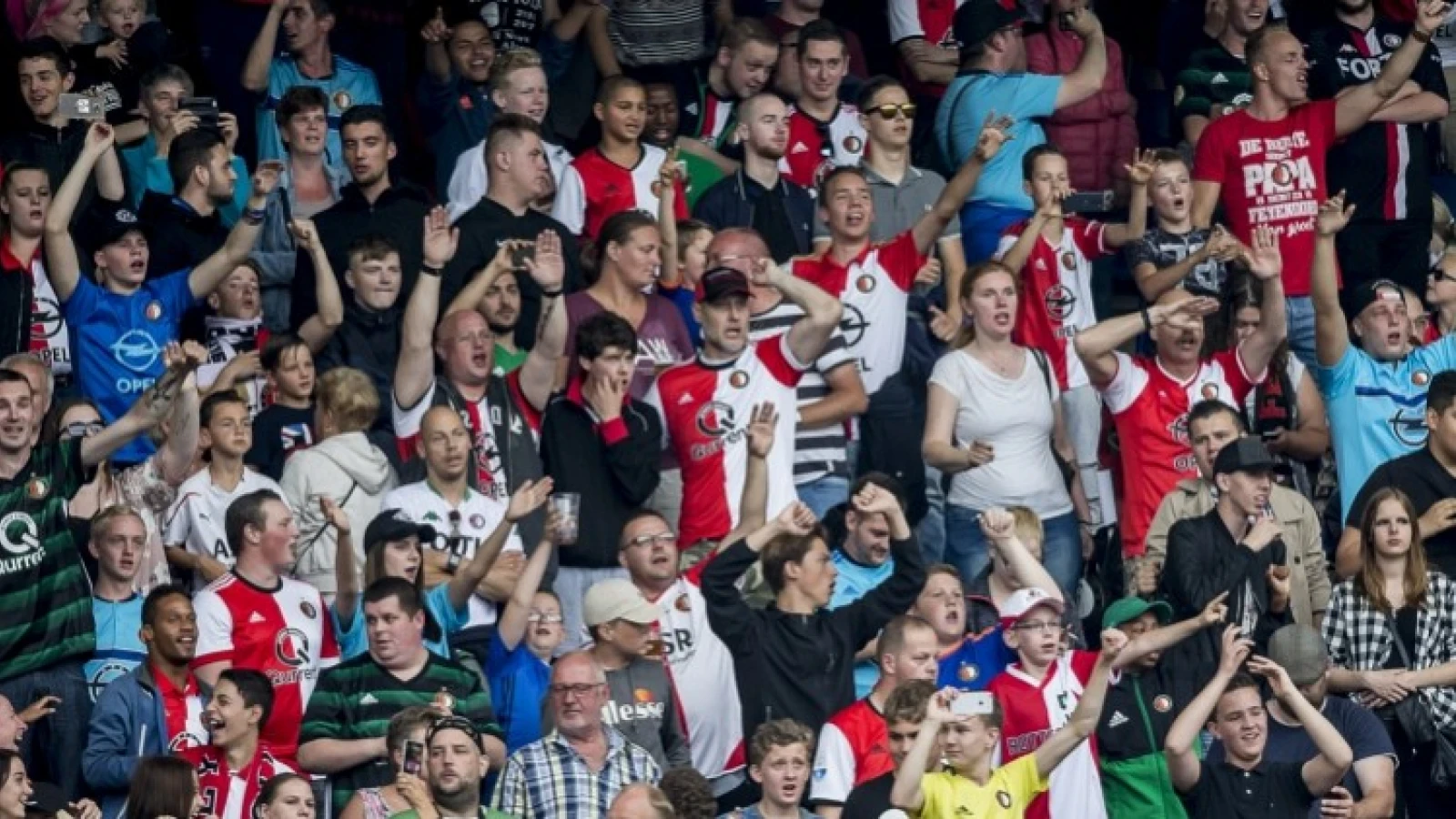 Feyenoord kan goede zaken doen na verlies Ajax