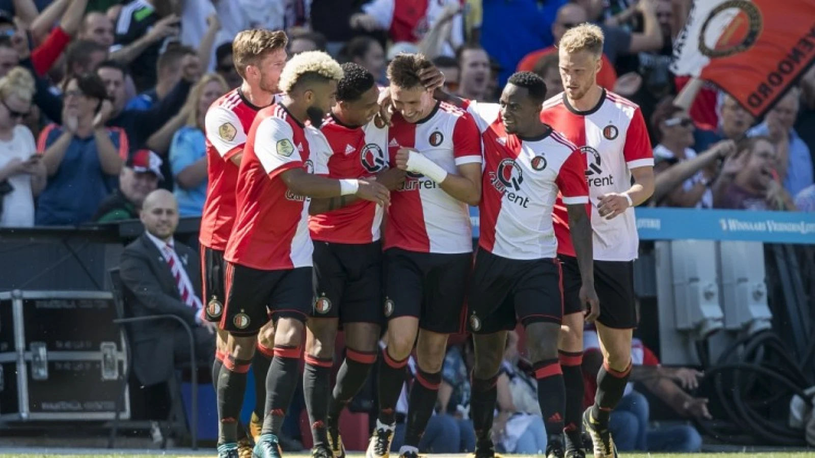 Feyenoord begint Eredivisie met overwinning tegen FC Twente