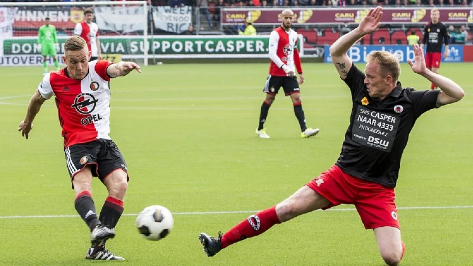 'In de Eredivisie speel je gewoon op echt gras' 