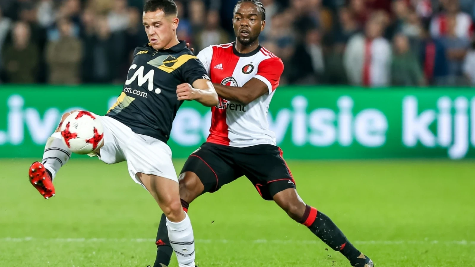 'Feyenoord sloeg bod op Nelom af'