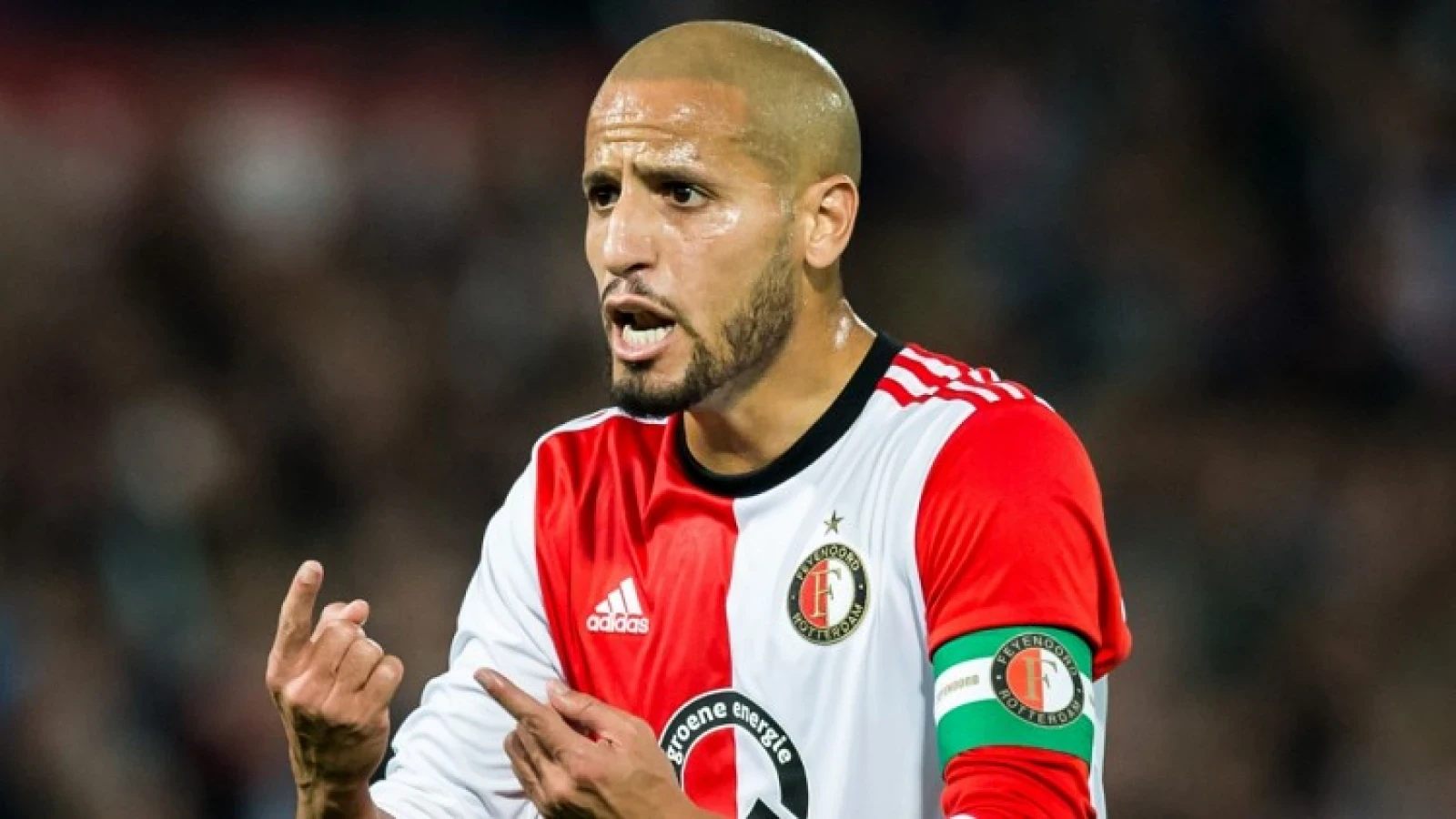 Crisis dreigt bij Feyenoord: 'Ja, ik ben boos'