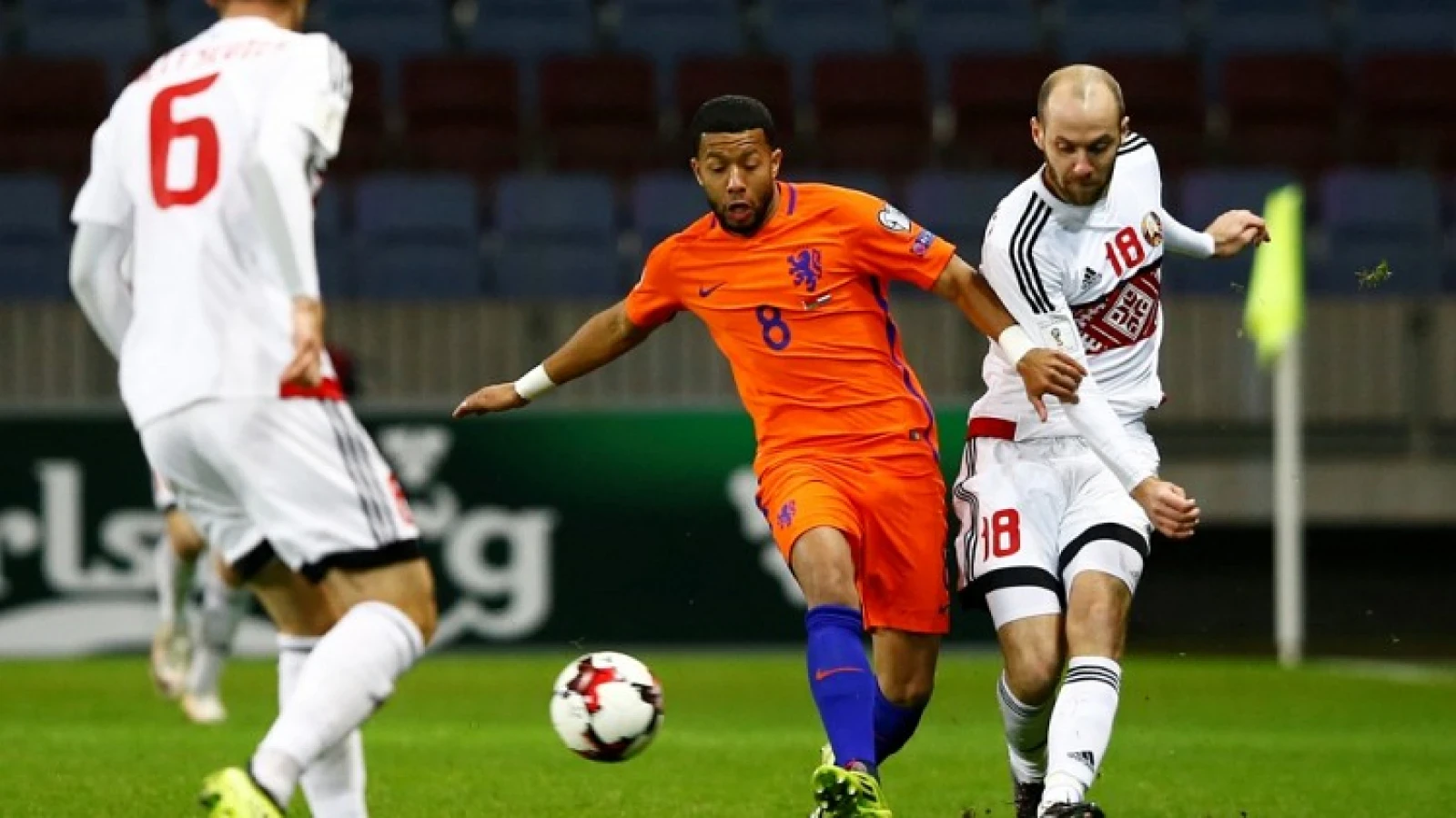 WK-ticket verder weg dan ooit na minimale overwinning Oranje