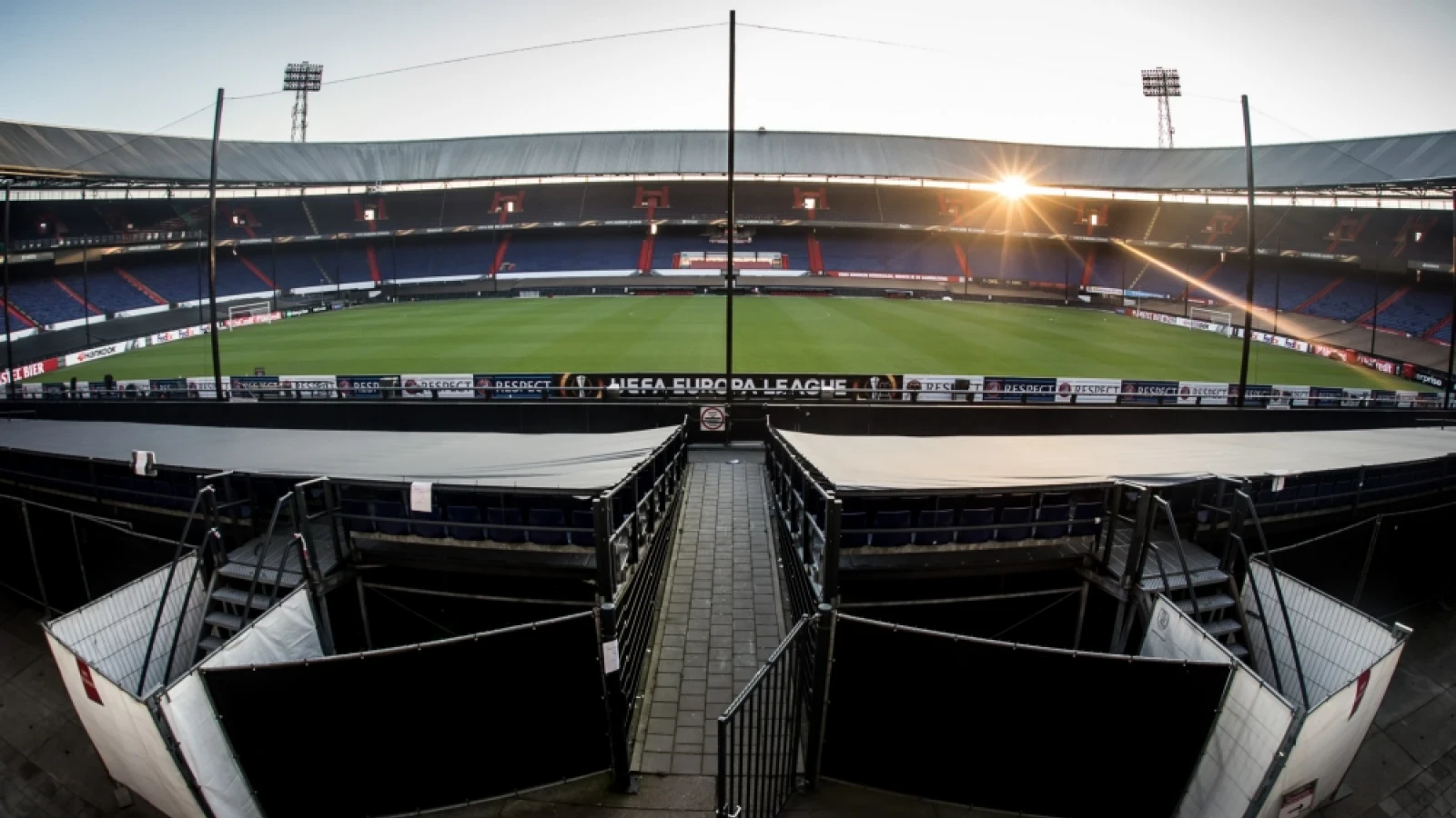 Shaktar onder de indruk van De Kuip: 'Impressive Feyenoord Stadium'