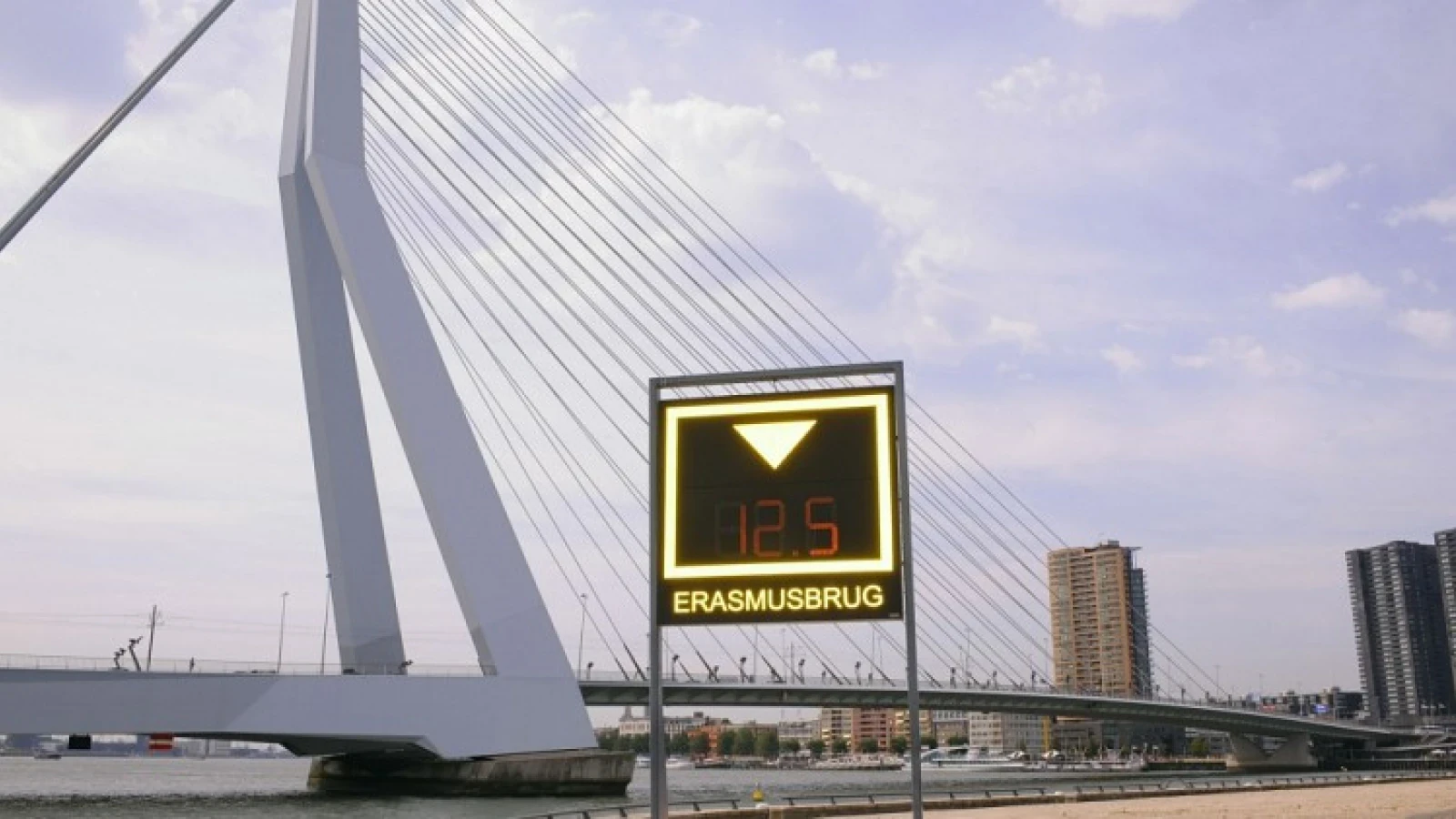 LET OP! Storing Erasmusbrug zorgt voor extra drukte richting De Kuip