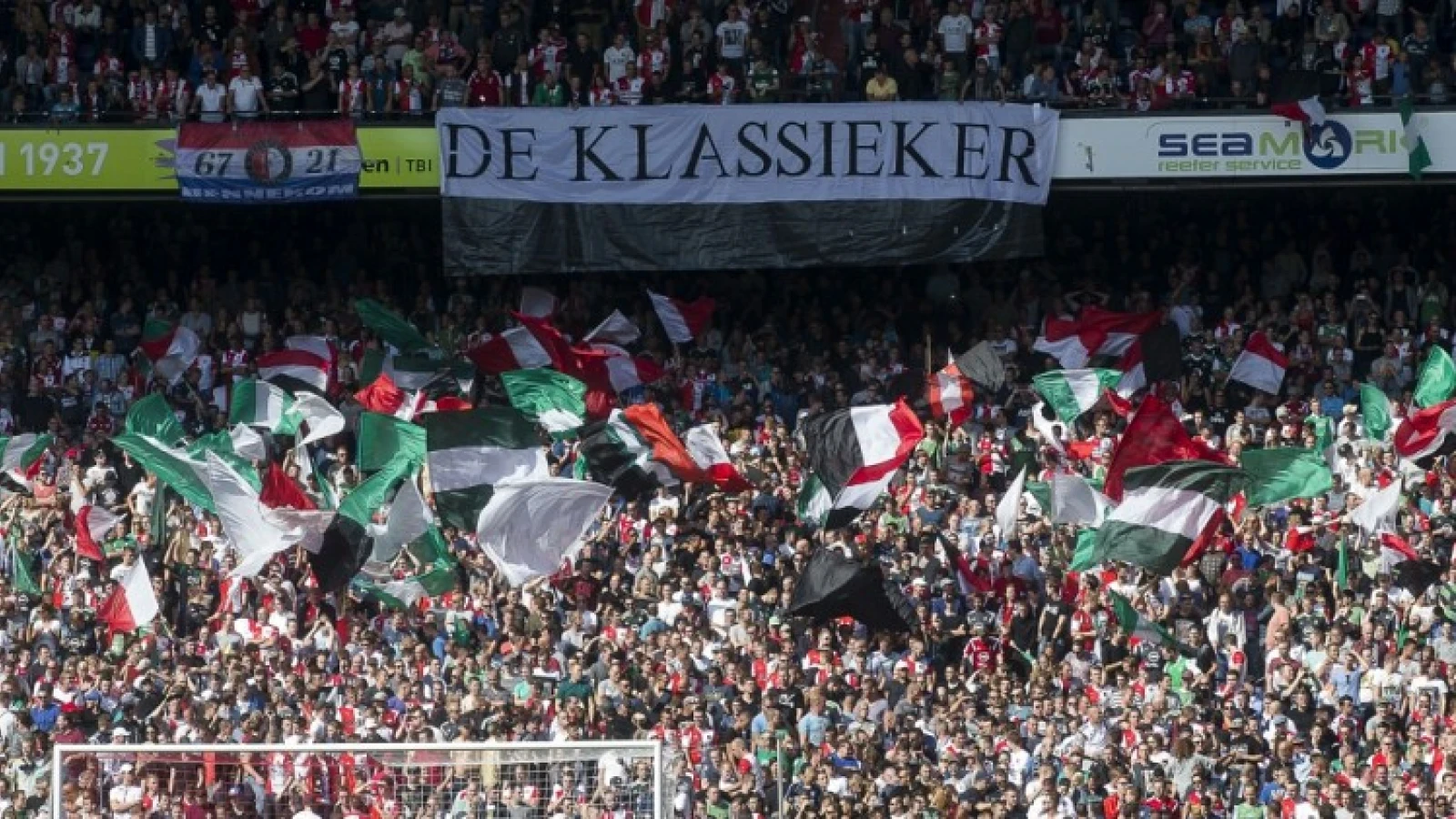 Oproep aan Feyenoord en Ajax: 'Het biedt de kans om ballen te tonen'