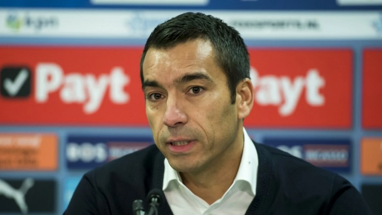 Van Bronckhorst geeft update over blessuregevallen