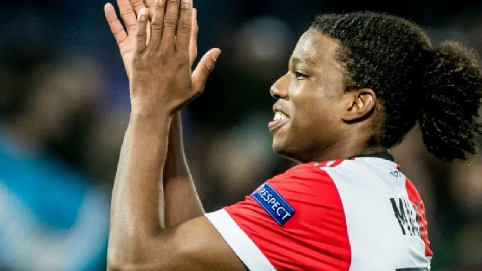 'Opstelling: Malacia blijft staan tegen Utrecht, Jones keert terug onder de lat'
