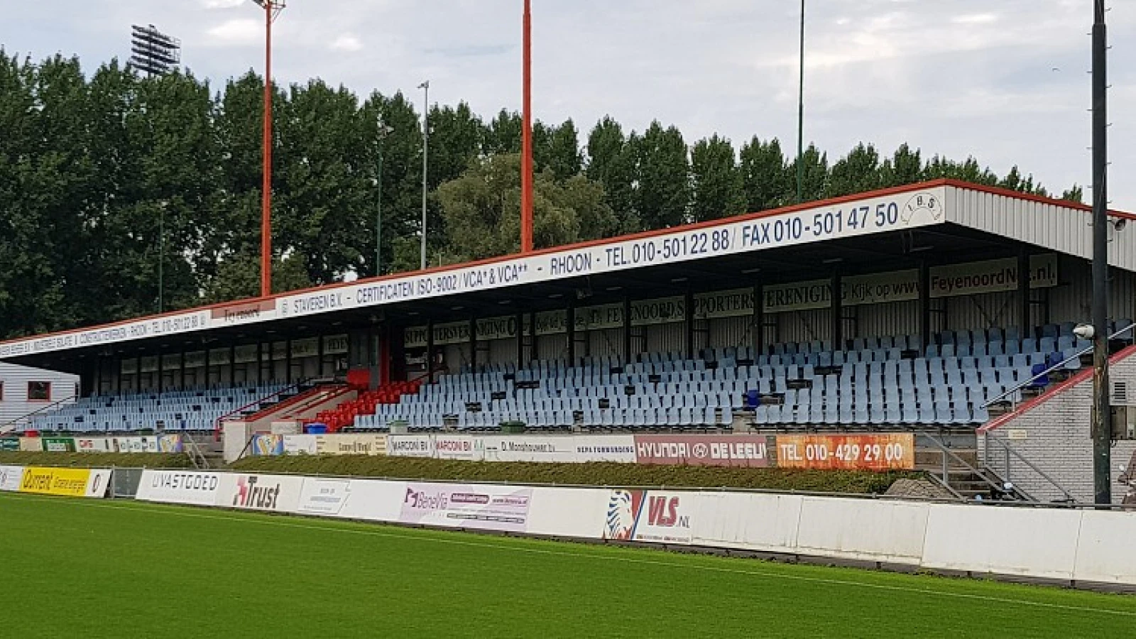 'Feyenoord test Poolse speler'