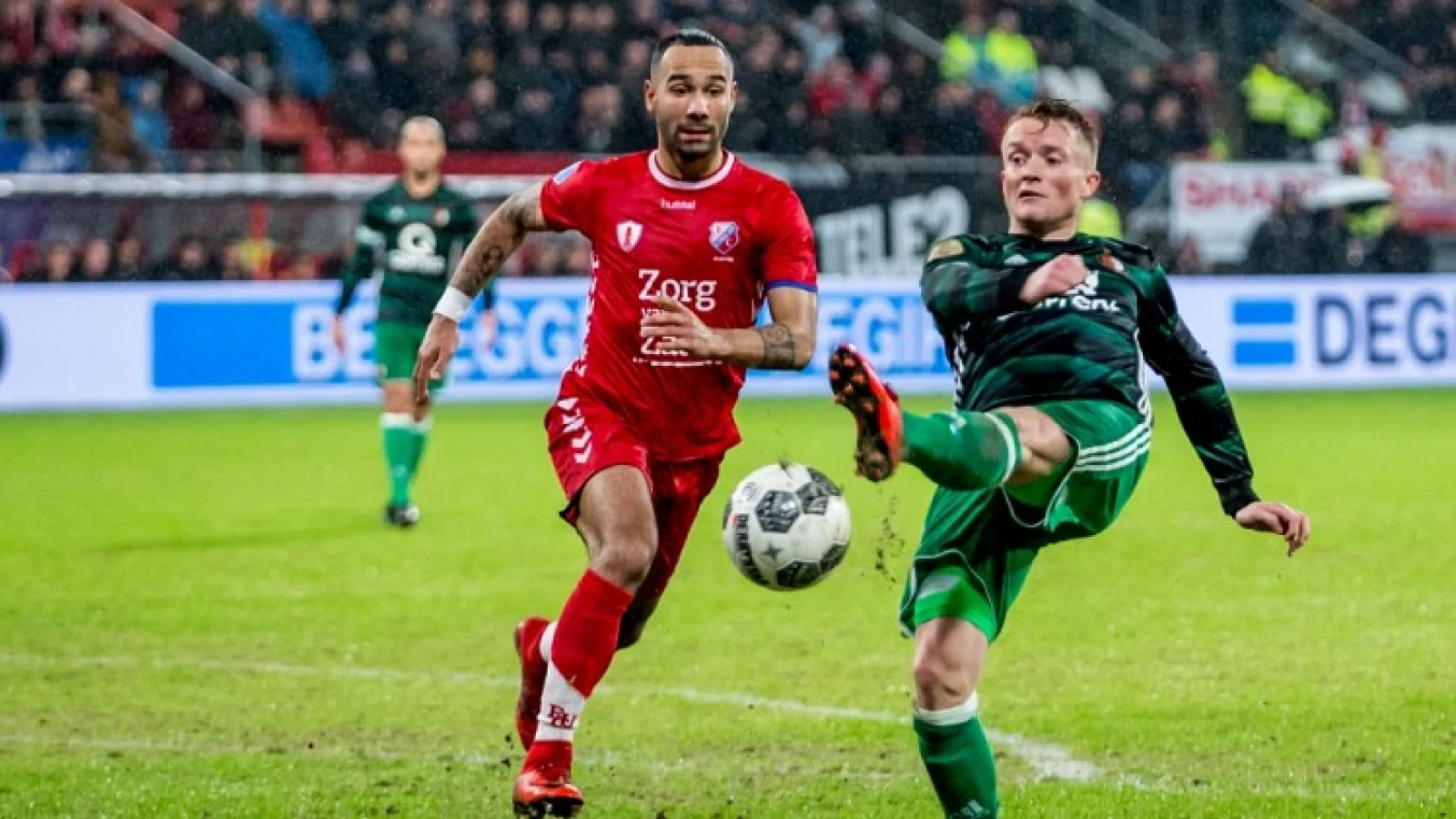 Larsson over zijn positie bij Feyenoord: 'Situatie accepteren'