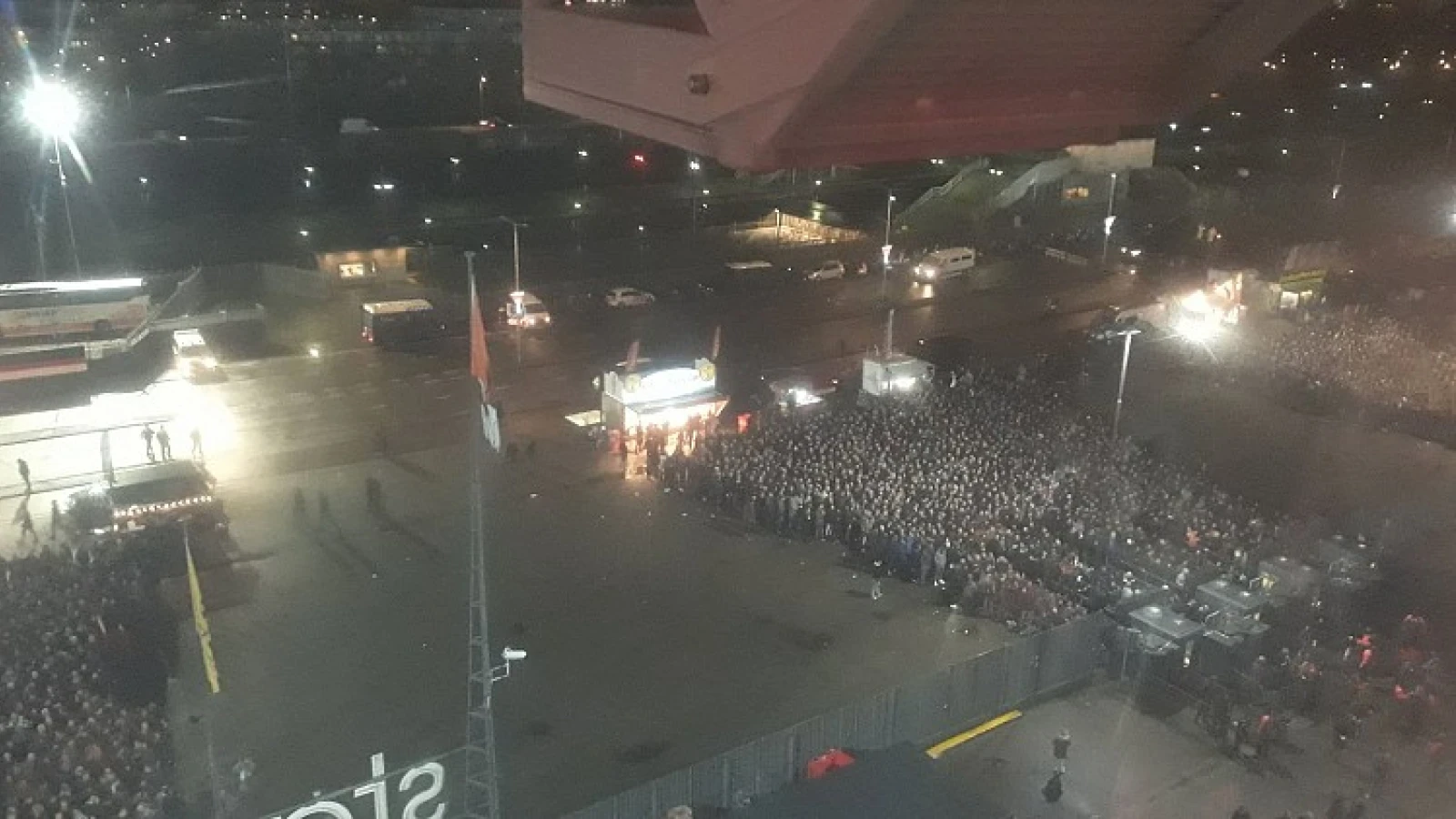 Feyenoord reageert op klagende fans: 'Begrijpelijk veel commotie'