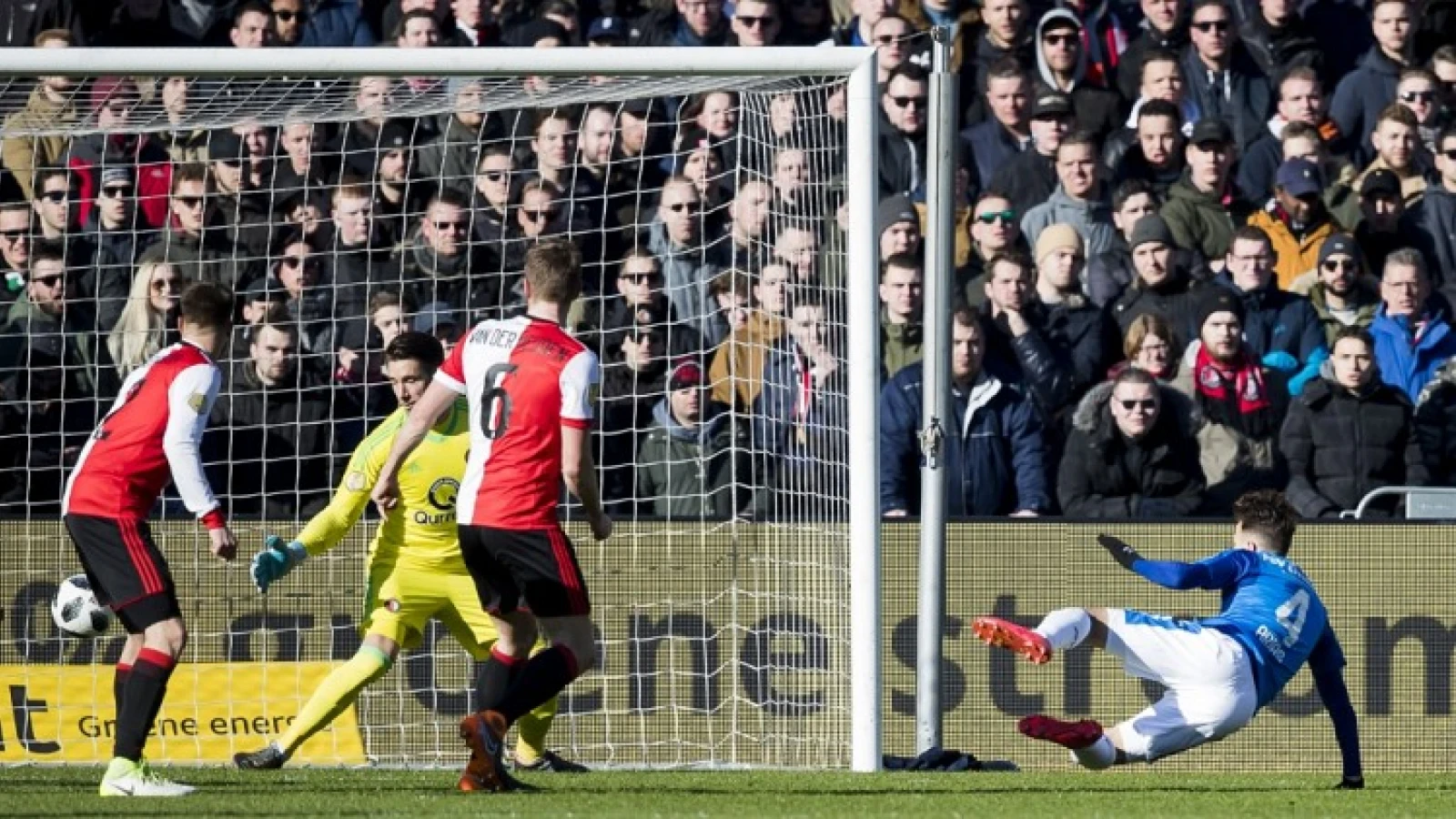 Feyenoord kan geen vuist maken en verliest van PSV