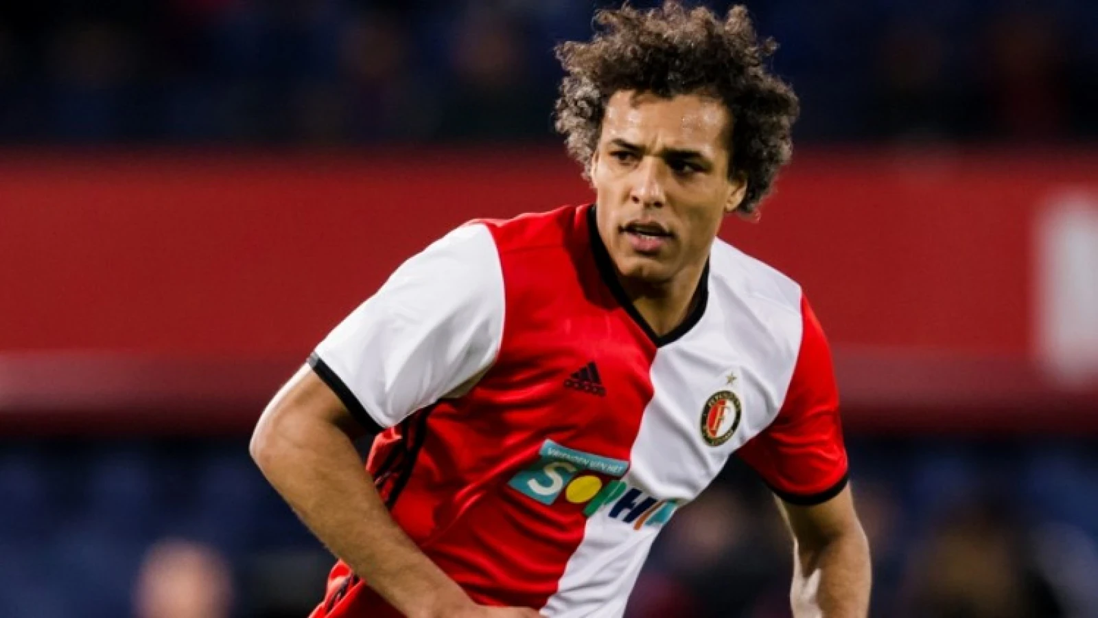 Van Hooijdonk: 'Die haat bij NAC-fans tegen Feyenoord heb ik nooit begrepen'